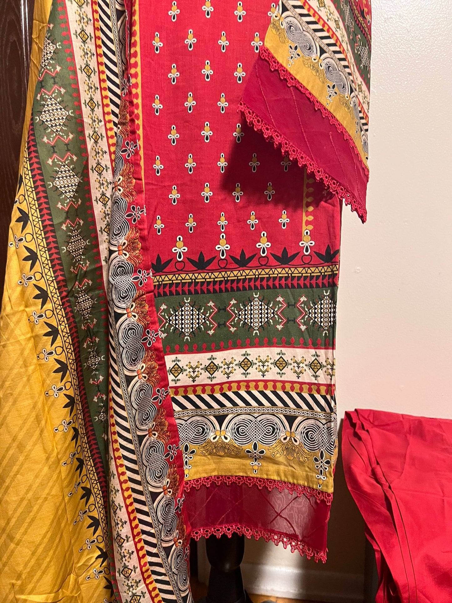 Bin Saeed Printed Lawn Ensemble - Elegance in Every Stitch