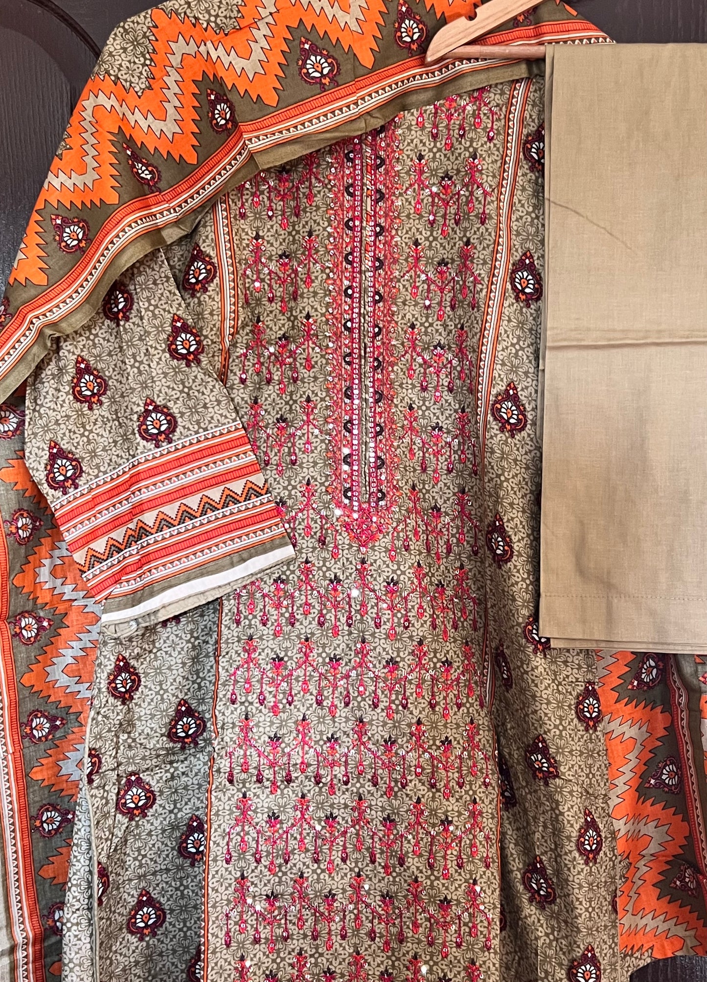 Pakistani cotton salwar kameez with sequins work