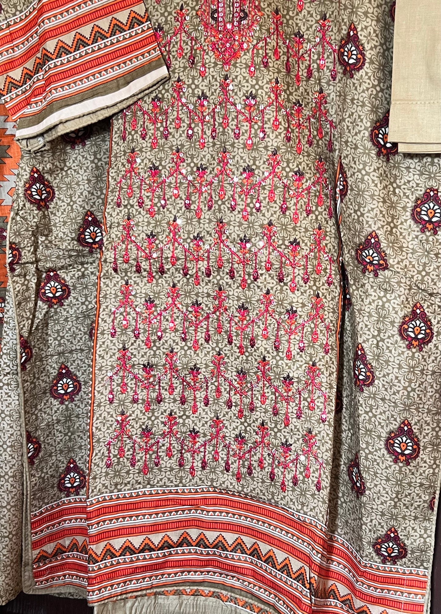Pakistani cotton salwar kameez with sequins work