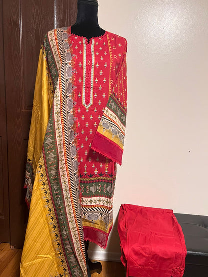Bin Saeed Printed Lawn Ensemble - Elegance in Every Stitch