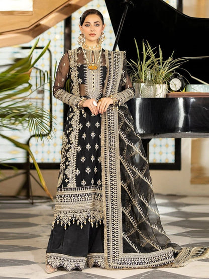 Regal Reverie: Imrozia's Exclusive Embroidered Chiffon Salwar Kameez