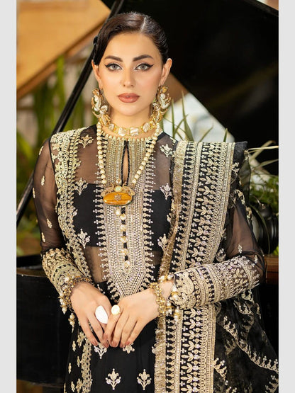 Regal Reverie: Imrozia's Exclusive Embroidered Chiffon Salwar Kameez