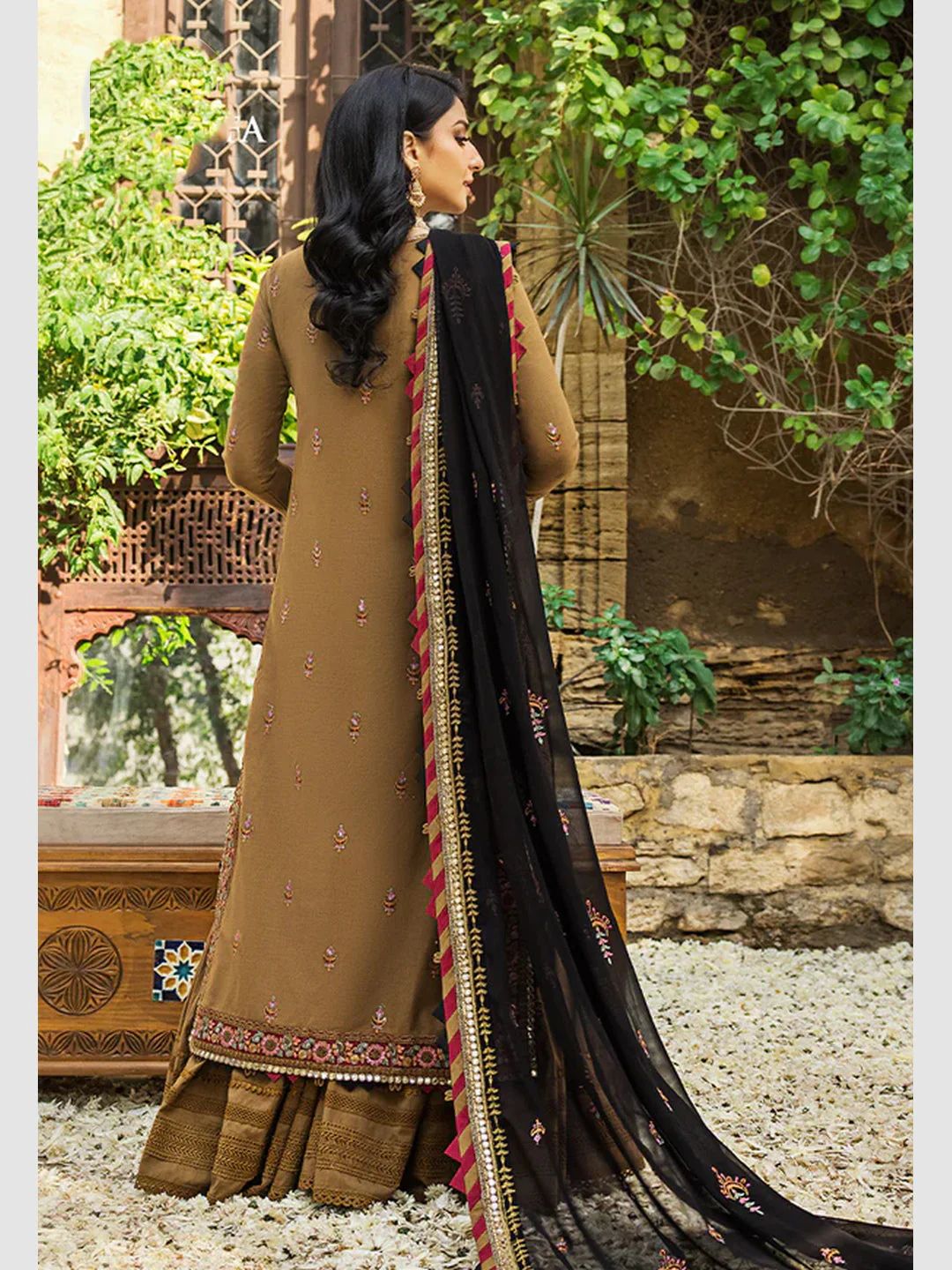 Asim Jofa Luxe Designer Embroidery Salwar Kameez
