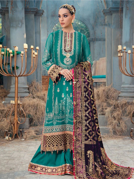 Anayah Designer Embroidered Velvet Salwar Kameez