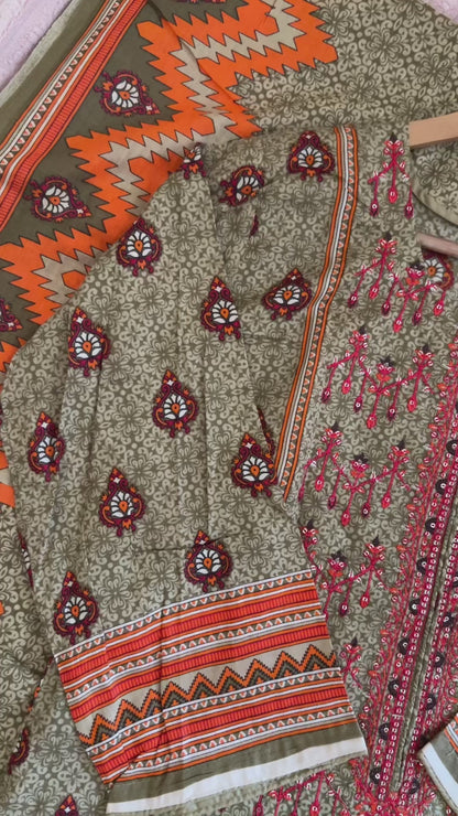 Pakistani cotton salwar kameez with sequins work